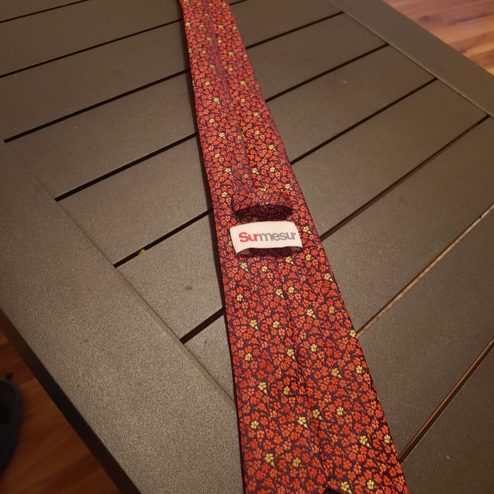 Tie